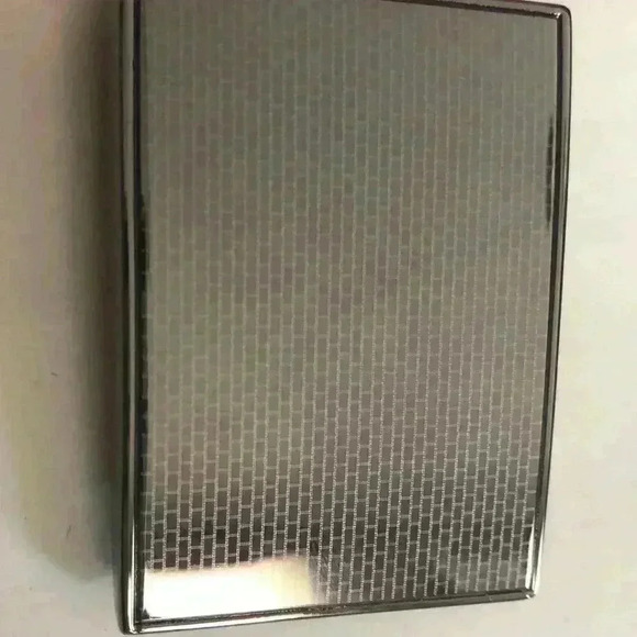 Black or White Reversible Men's belt - Picture 3 of 5